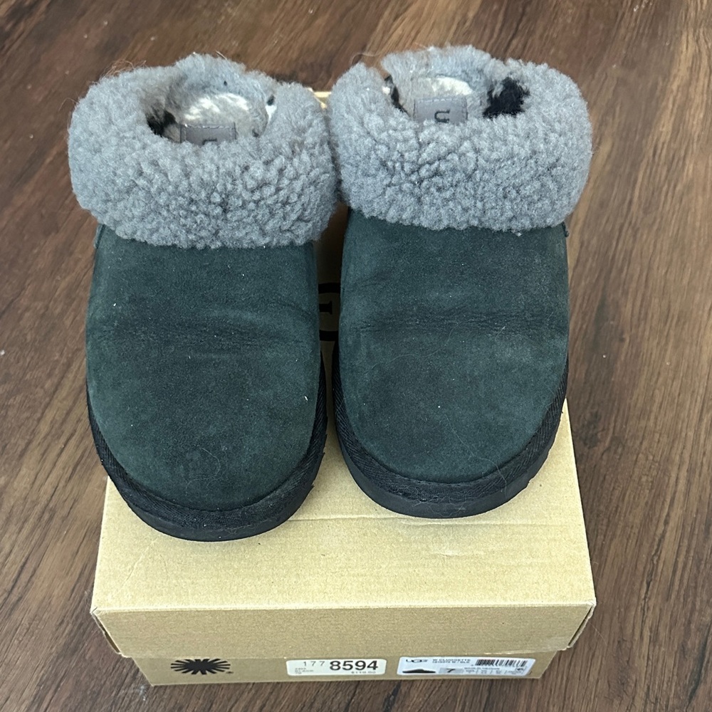 UGG Classic Slippers